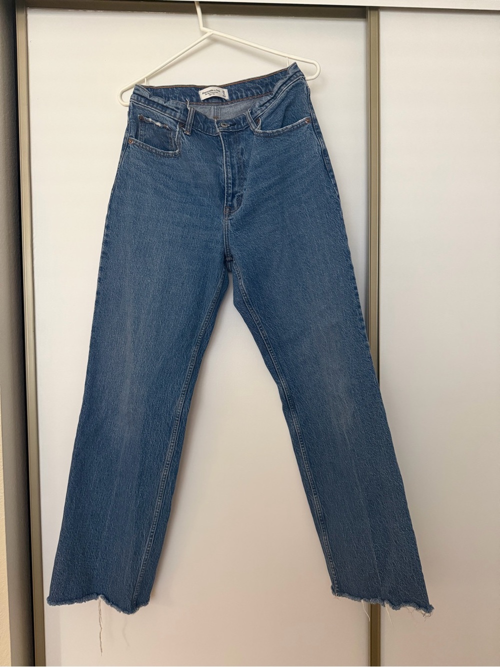 Abercrombie The 90s Relaxed Jean